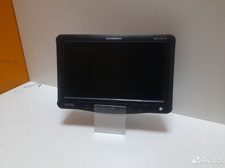 Автомобильный телевизор SoundMax SM-LCD715