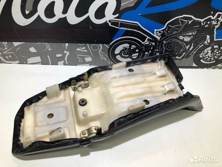 Сидение Yamaha FZ 250 Phazer 1985г