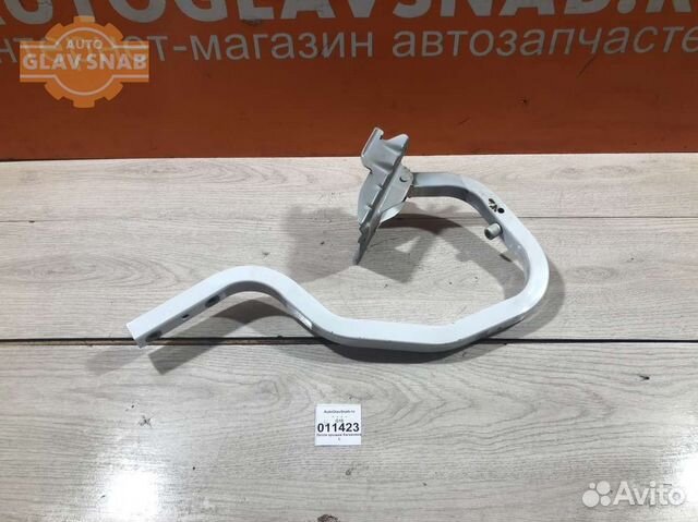 Петля крышки багажника левая Nissan Almera G15