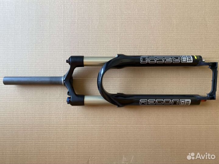 Новая почти Rock Shox Recon Воздушный на 26