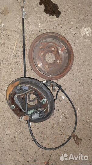 Задний тормозной барабан Toyota ist