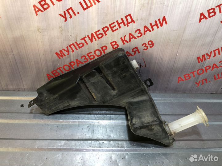 Бачок омывателя стеклоочистителя Дэу Нексия