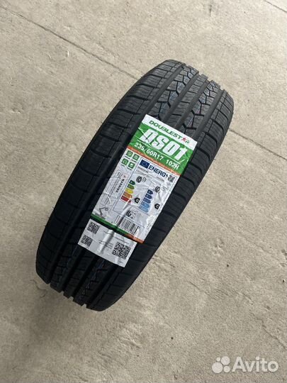 DoubleStar DS01 235/60 R17 102H