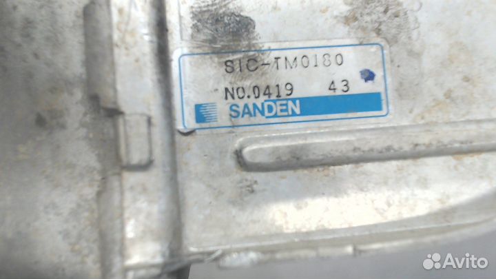 Радиатор интеркулера Subaru Legacy Outback (B14)