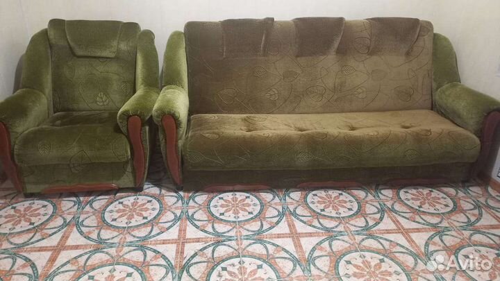 Диван и 2 кресла