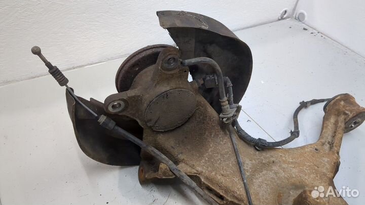 Ступица (кулак, цапфа) левая задняя Volkswagen Transporter 5, 2012