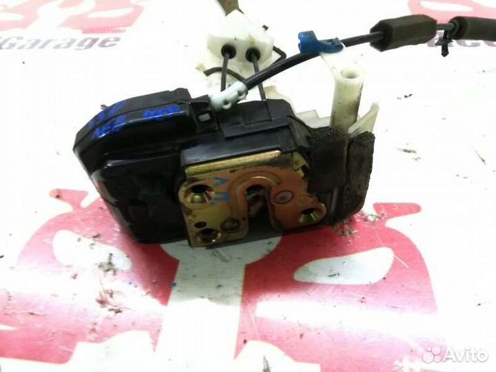 Замок двери передний левый Infiniti Fx45 S50