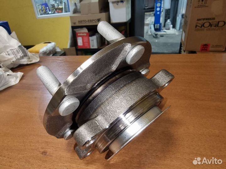 Ступица переднего колеса Ниссан Кашкай J10 X-Trail