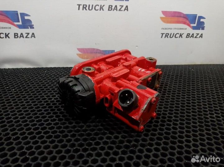 Кран уровня пола главный