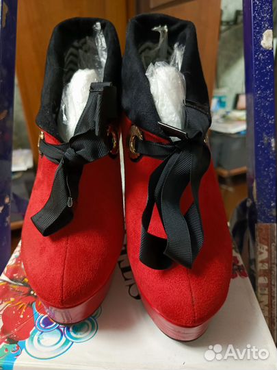 Туфли женские 39 размер