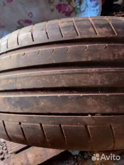 Dunlop SP Sport Maxx GT 245/45 R19