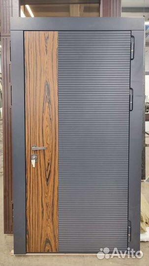 Дверь входная металлическая в квартиру,дом
