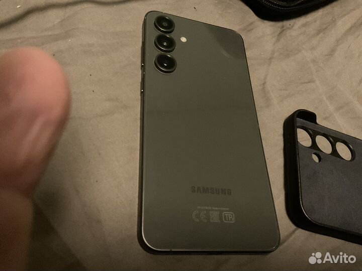 Samsung Galaxy S24 FE, 8/256 ГБ