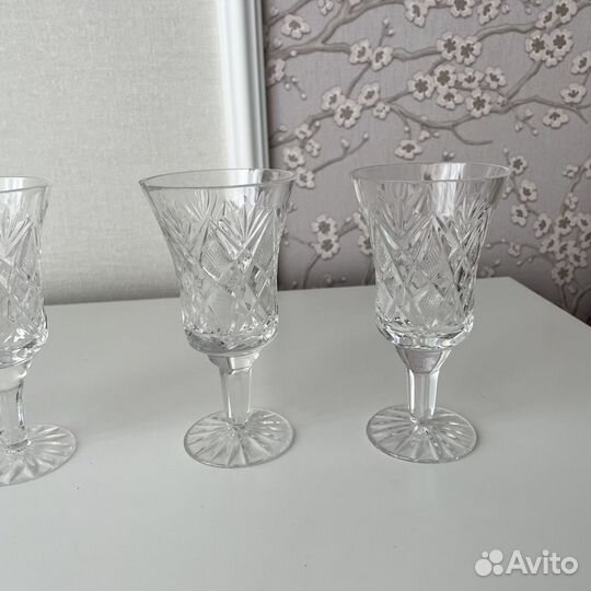 Бокалы хрустальные