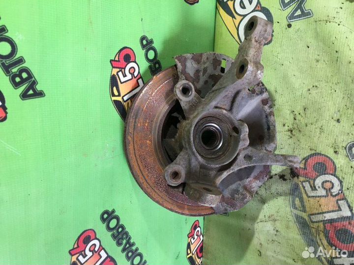 Кулак поворотный передний правый Hyundai Solaris