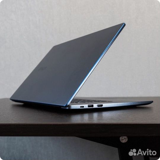 Honor MagicBook 15' 16/512 (BMF-WFQ9HN)