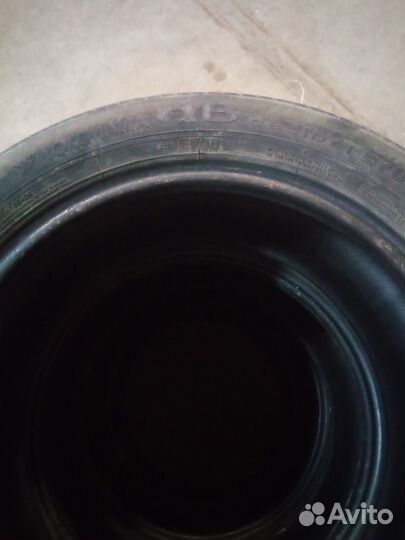 Yokohama dB Decibel E70B 215/55 R17