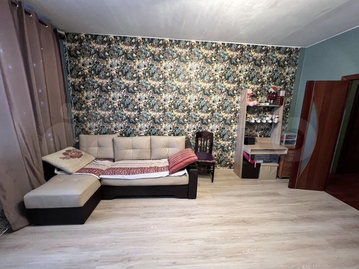 2-к. квартира, 70,3 м², 8/9 эт.