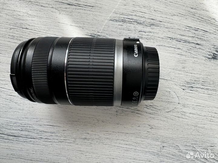 Объектив Canon EF-S 55-250mm f/4-5,6 IS