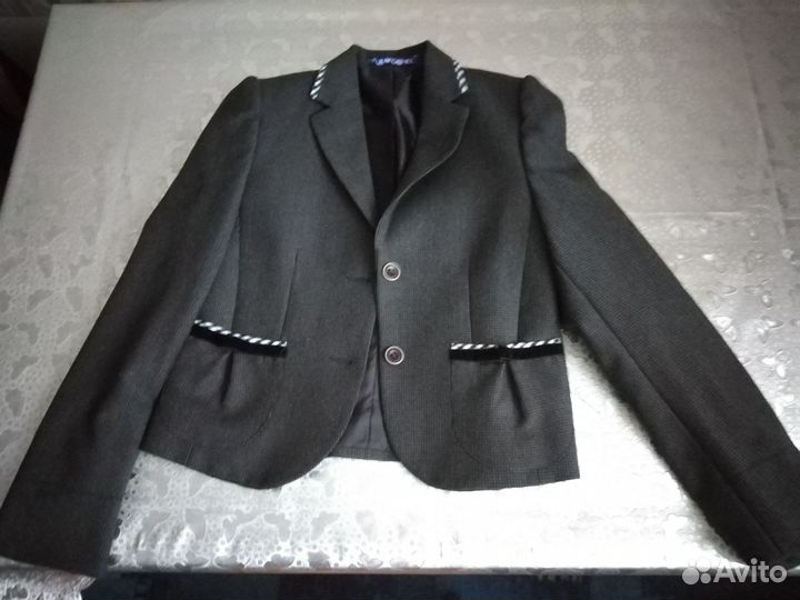 Пиджак на девочку