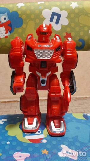 Игрушка робот для мальчика