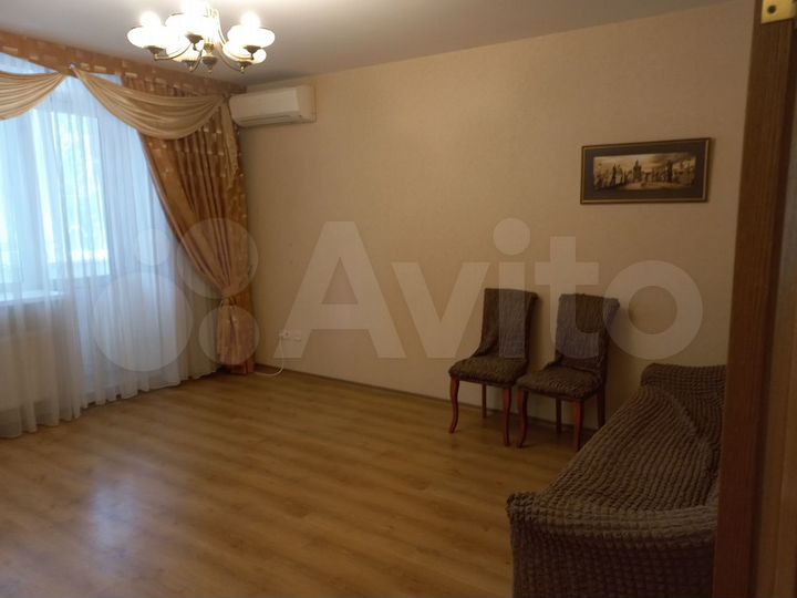 3-к. квартира, 83 м², 1/5 эт.