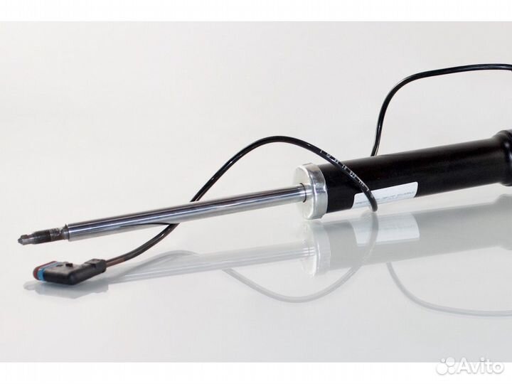 Пневмоамортизатор Мерседес 221 S-Class задний