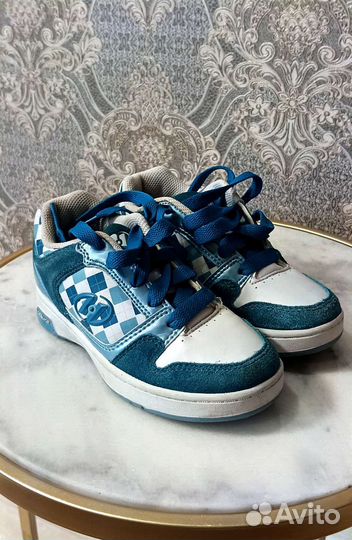 Роликовые кроссовки heelys