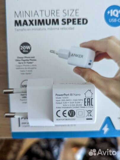 Блок питания для телефона Anker