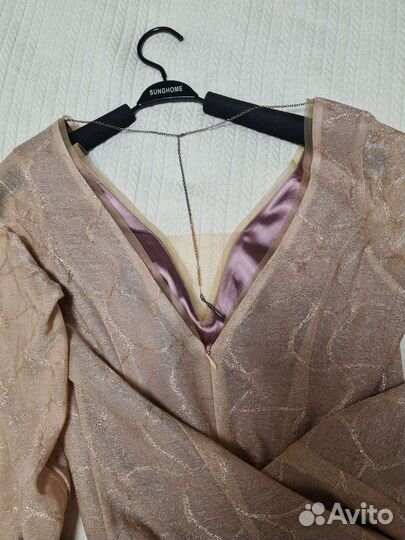 Вечернее платье