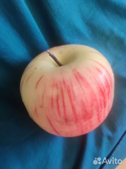 Свеча яблоко реквизит