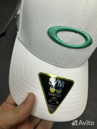 Oakley S/M Оригинал Новая Кепка Бейсболка