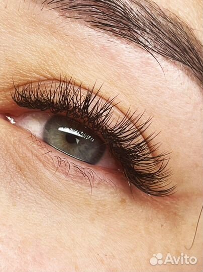 Стрейчинг ресниц