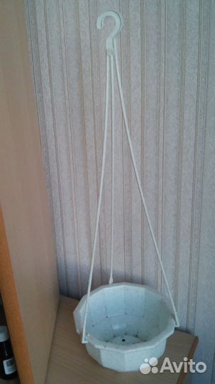 Цветочные горшки б/у