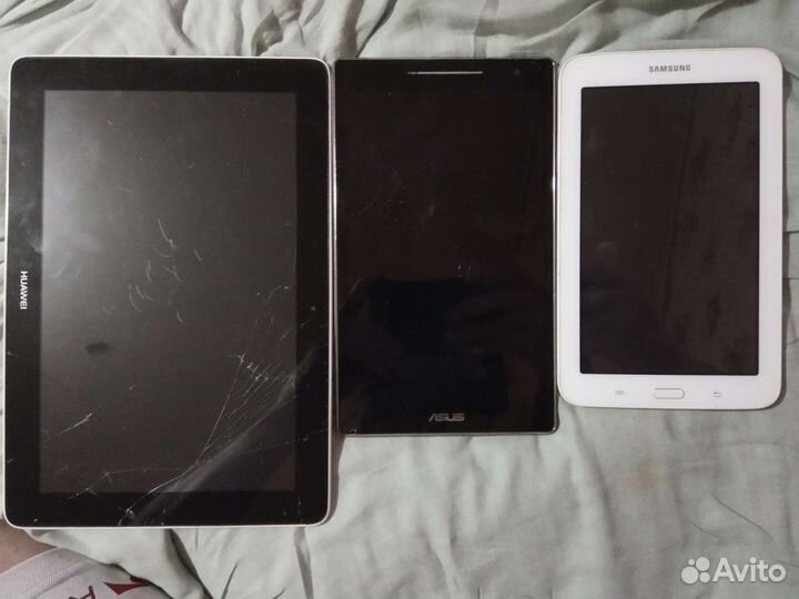 Планшеты, телефон Самсунг