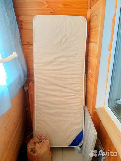 Матрас 160х200 бу