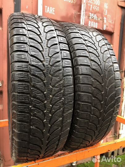 Bridgestone Blizzak LM-80 Evo 215/65 R16