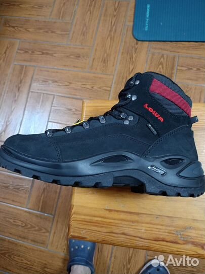Ботинки трекинговые Lowa Renegade размер 43