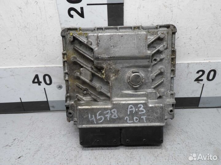 Блок управления двс, Audi A3 2015