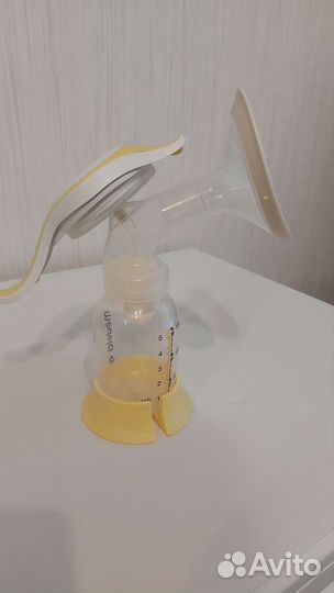 Молокоотсос medela ручной