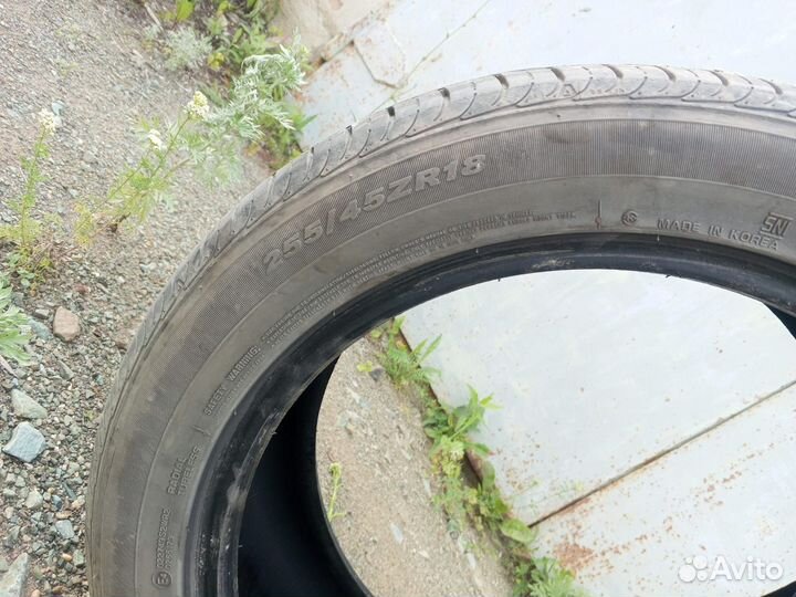 Nexen N Fera RU1 255/45 R18 187E