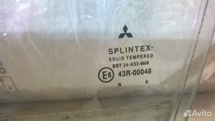 Mitsubishi Colt 2006 Стекло водительское