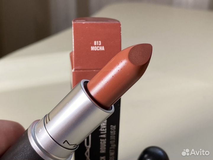 Помада MAC 813 mocha satin lipstick