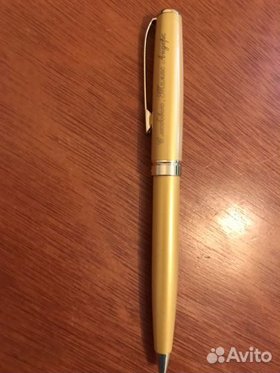 Ручка шариковая новая Oriflame