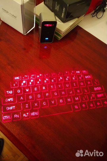 Celluon Magic Cube Лазерная клавиатура английская