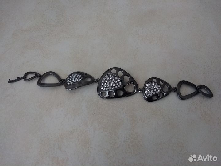 Браслеты, серьги, цепи