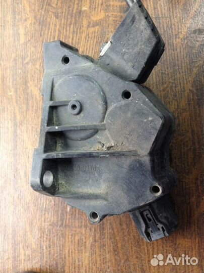 Педаль газа Lexus Is 250