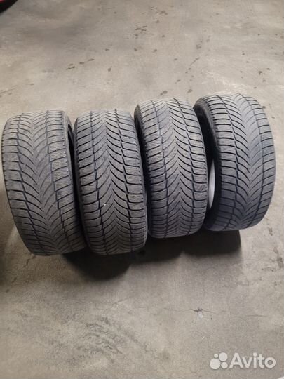 Goodyear Cargo Ultra Grip 2 235/45 R18