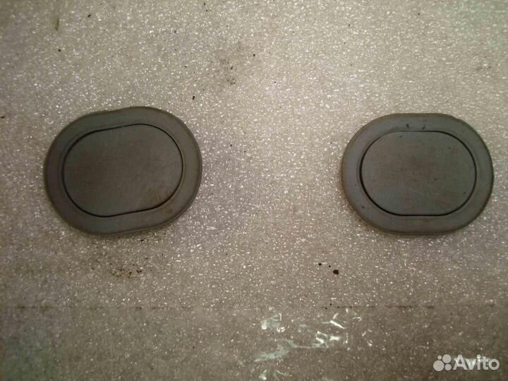 Заглушка панели Kia Quoris 2012