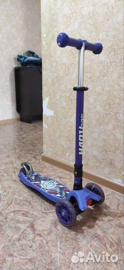 Самокат дет. 3-х. Кол. Складной, Кол. Свет. Бу